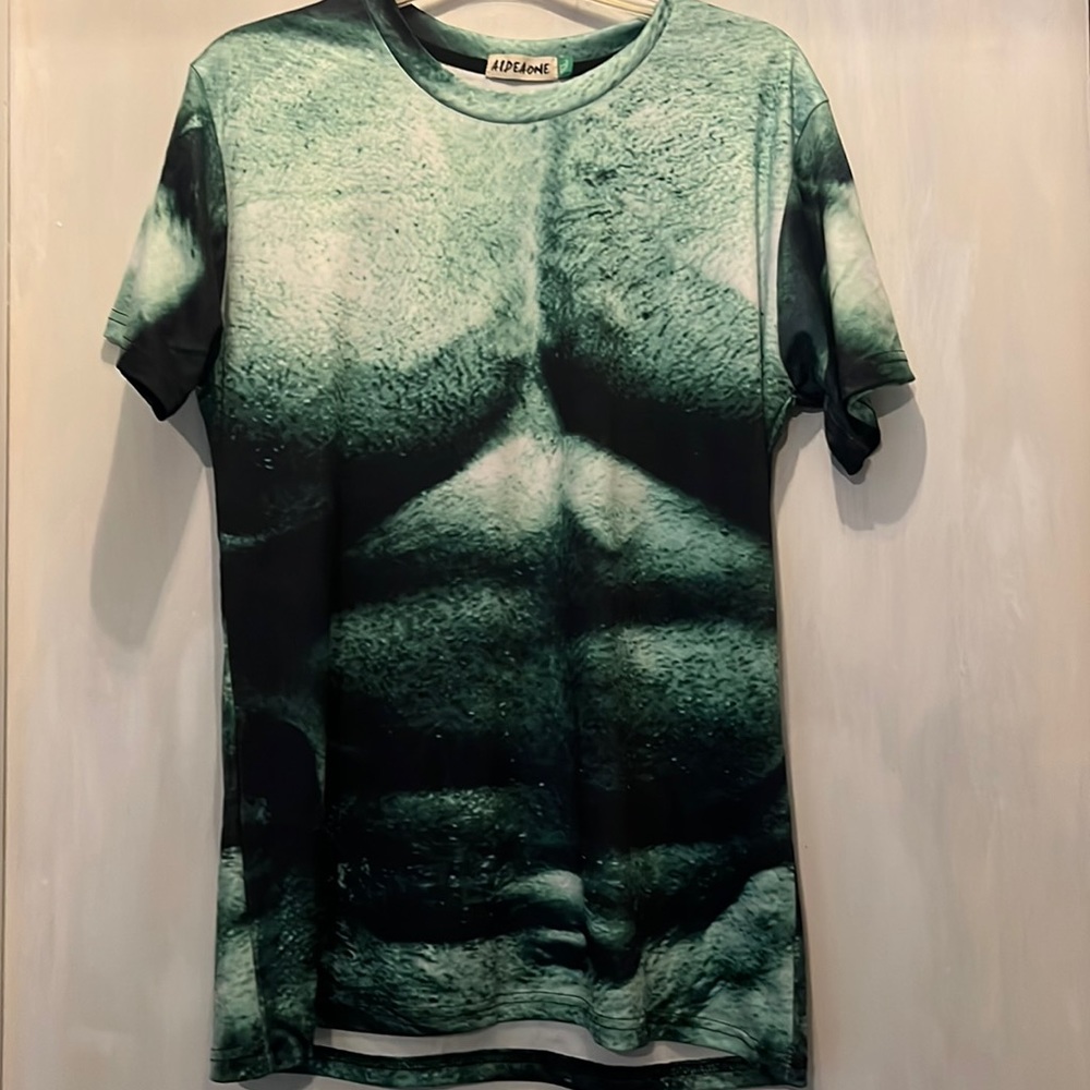 Men’s hawk muscle shirt
